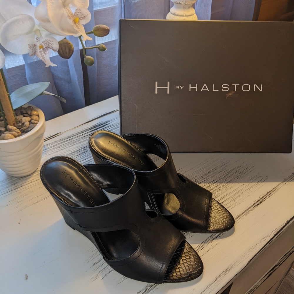 Halston Open Toe Cut Out leather Mules